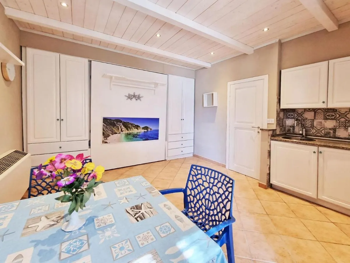 Vacanzamaredue 2 Residence Marina di Campo 0*,