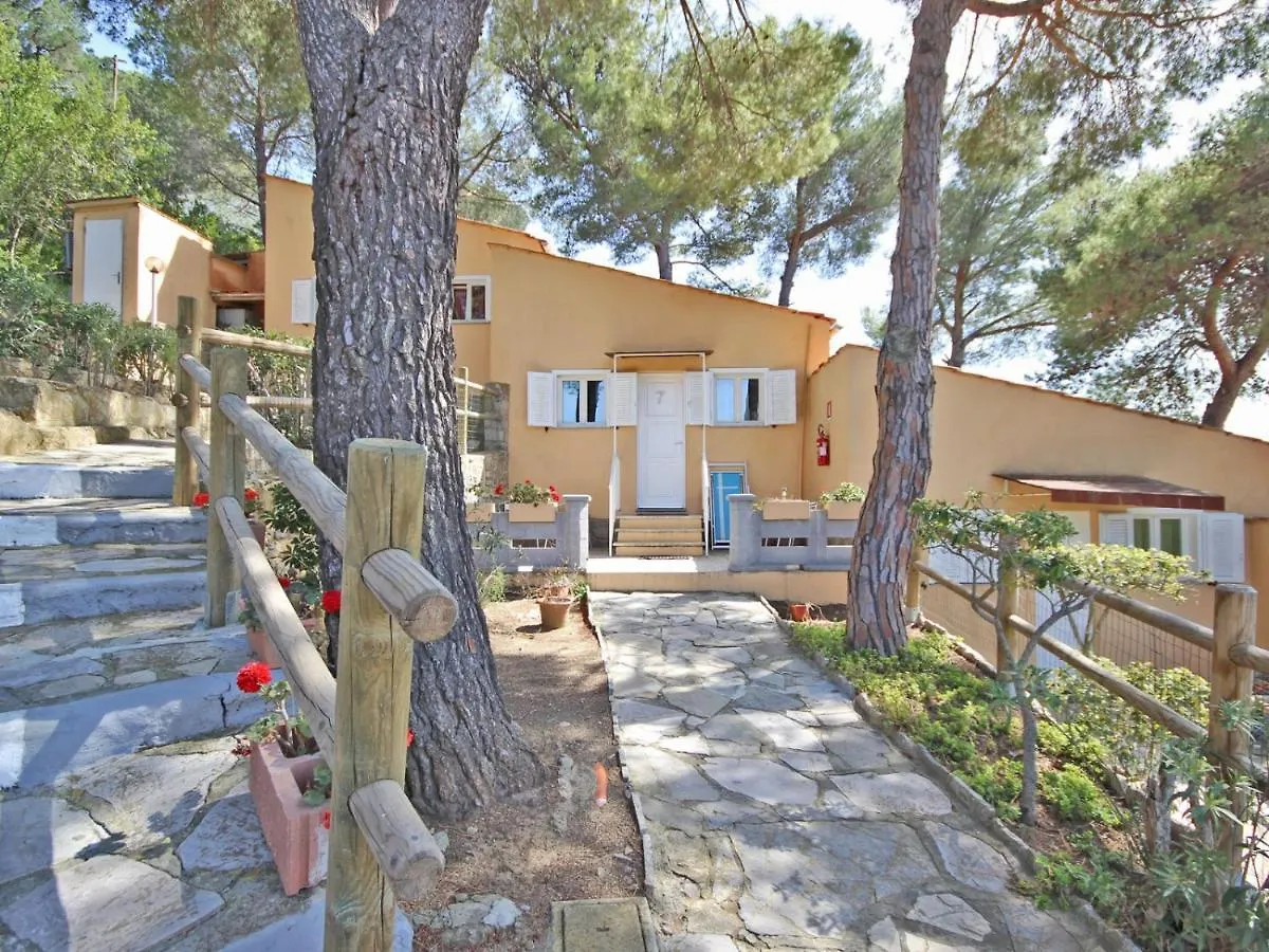 Holiday home Vacanzamaredue 2 Residence Marina di Campo Italy